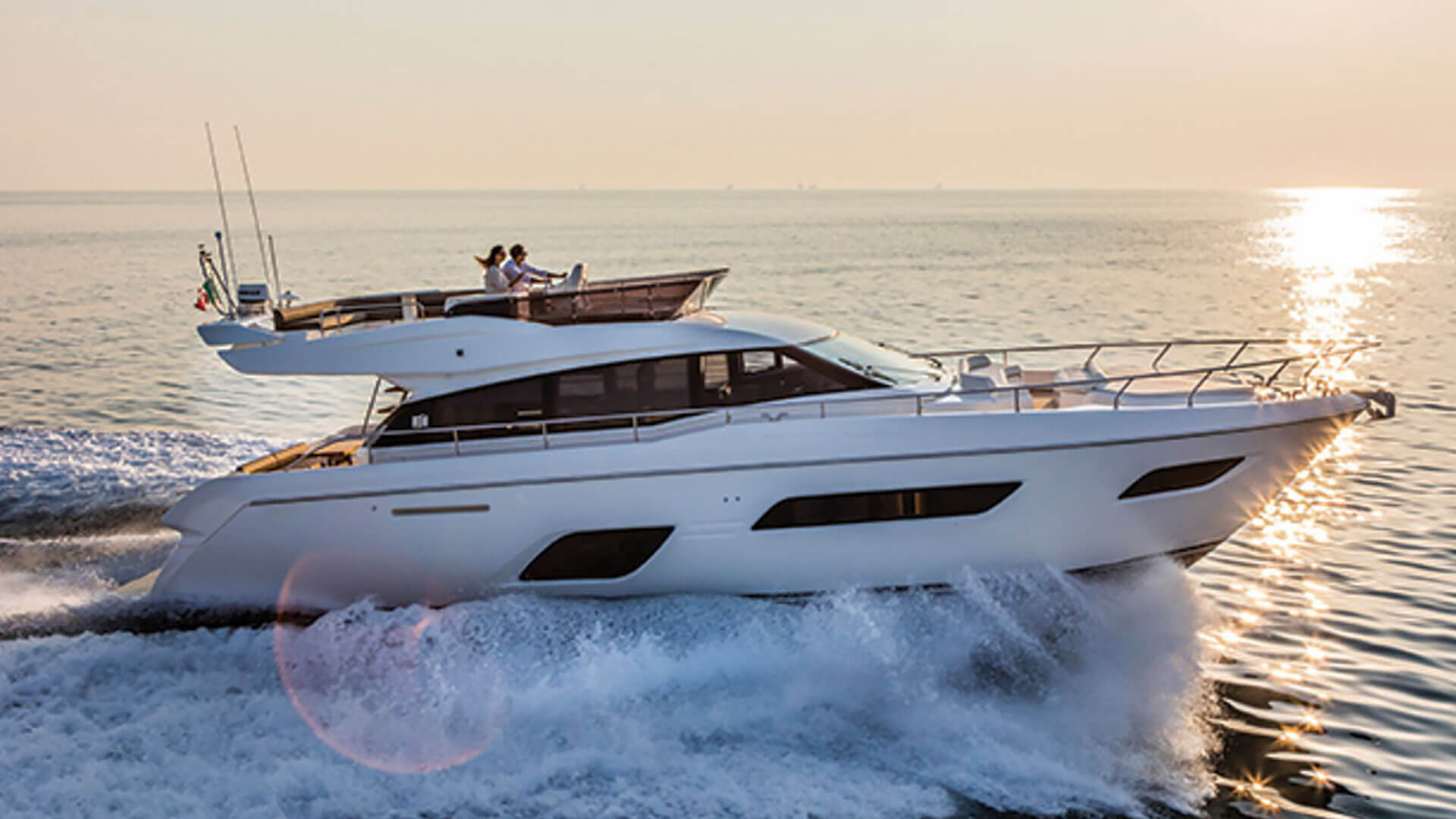 Lengers Yachts, proud distributor of the first brand new Ferretti 550