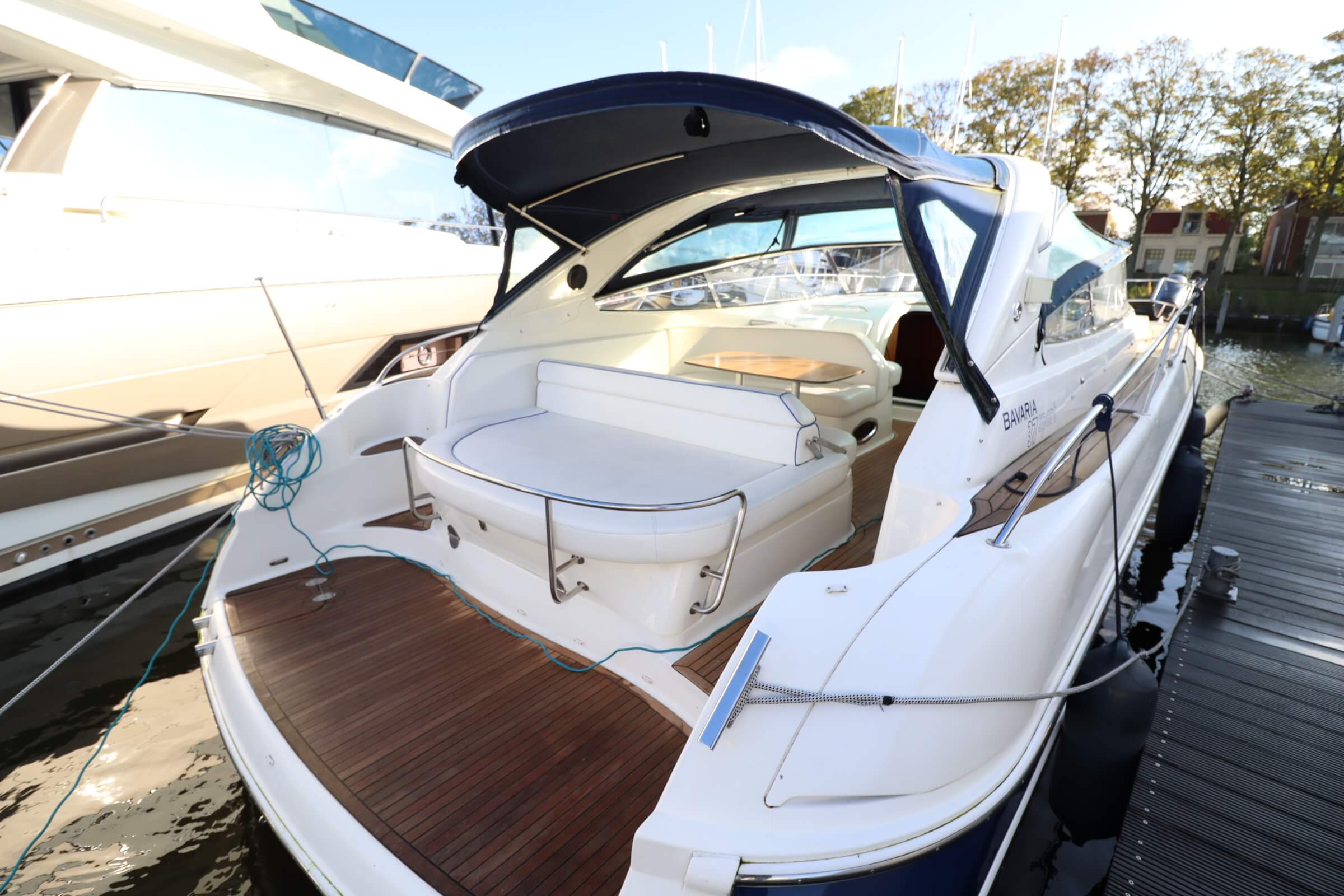 bavaria 37 motoryacht