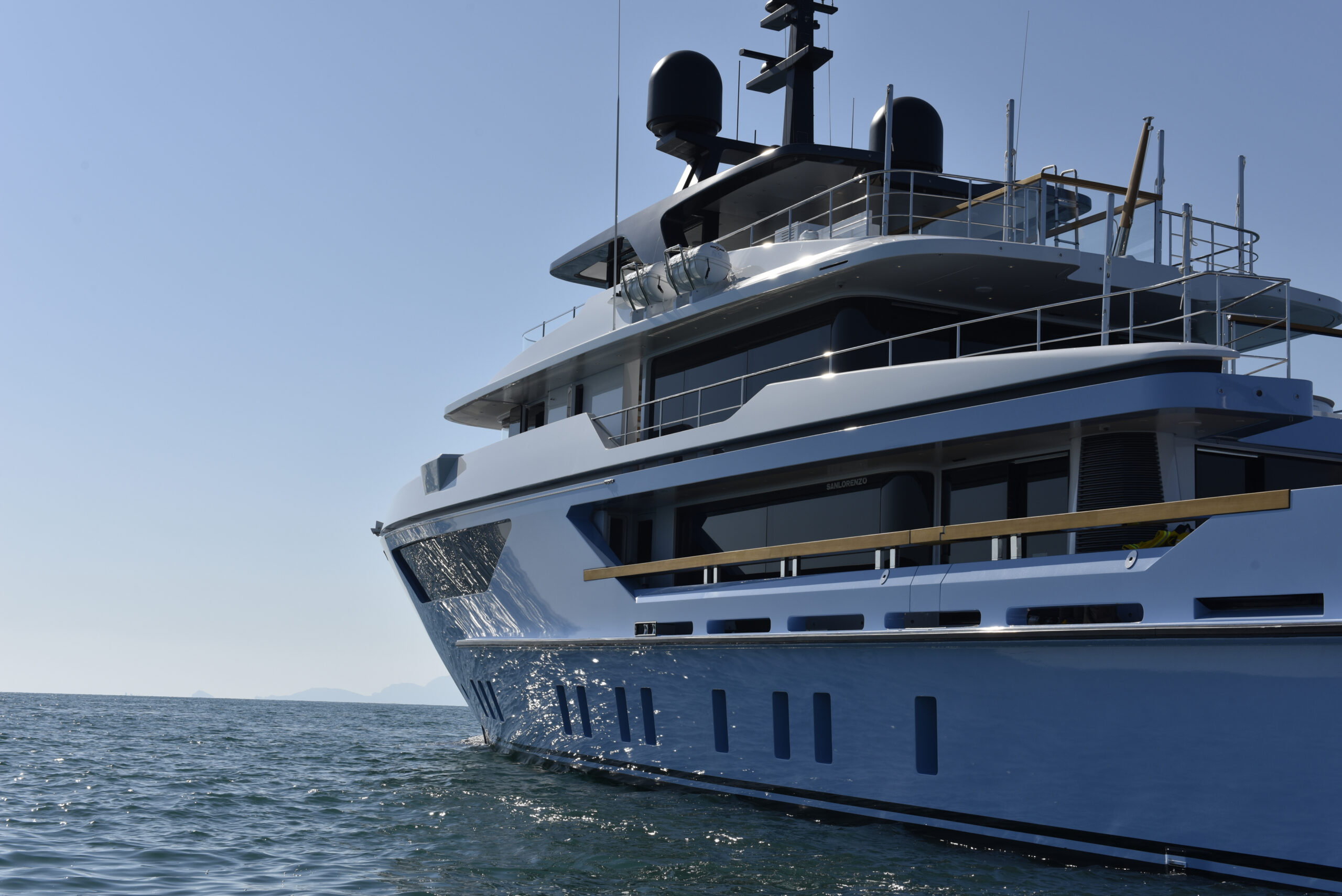 Sanlorenzo Superyacht sold the 9th unit of the Explorer line